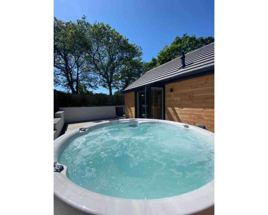 Pine Cottage Tenby Εξωτερικό φωτογραφία