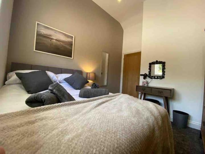 Pine Cottage Tenby Εξωτερικό φωτογραφία