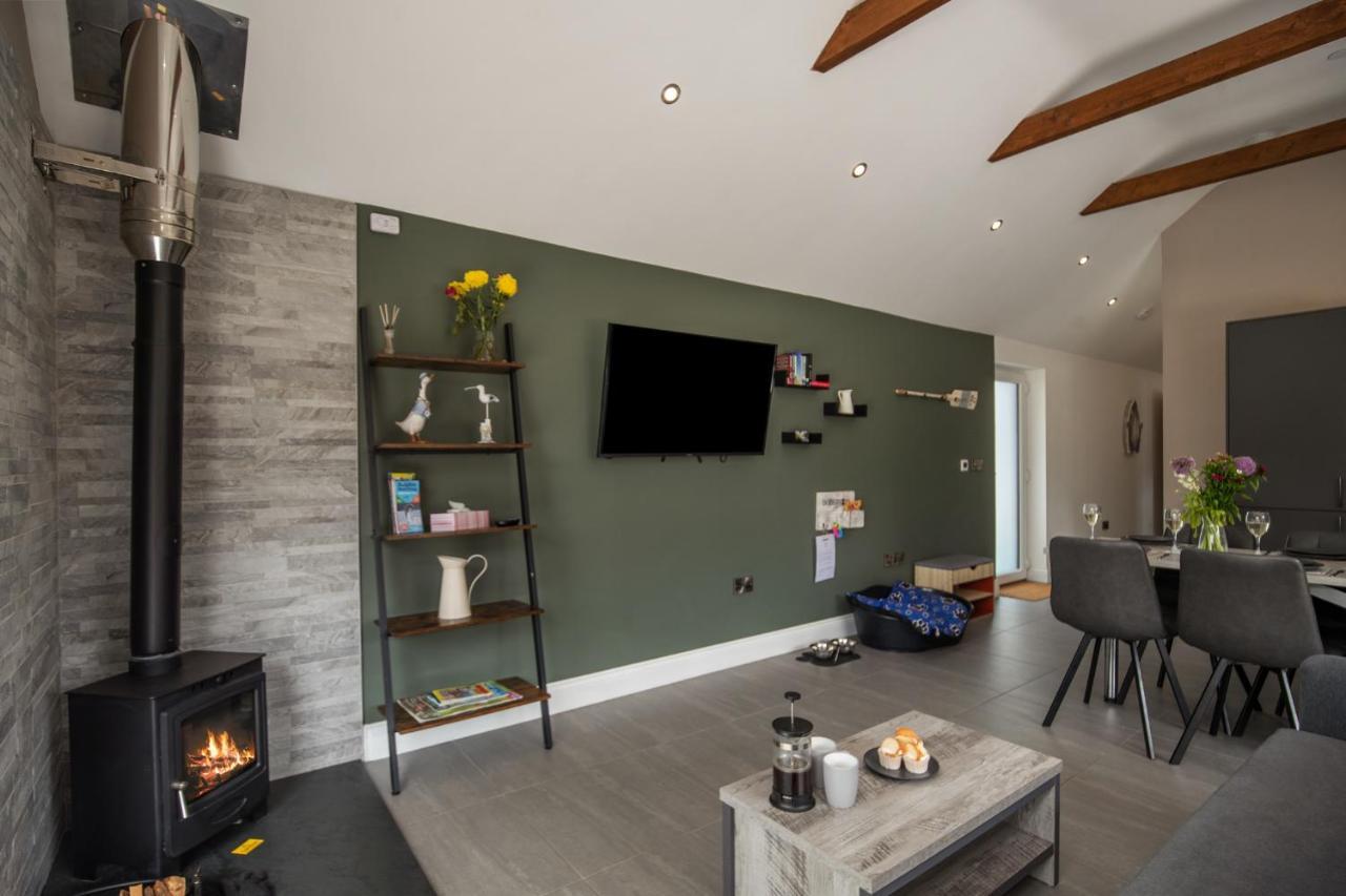 Pine Cottage Tenby Εξωτερικό φωτογραφία