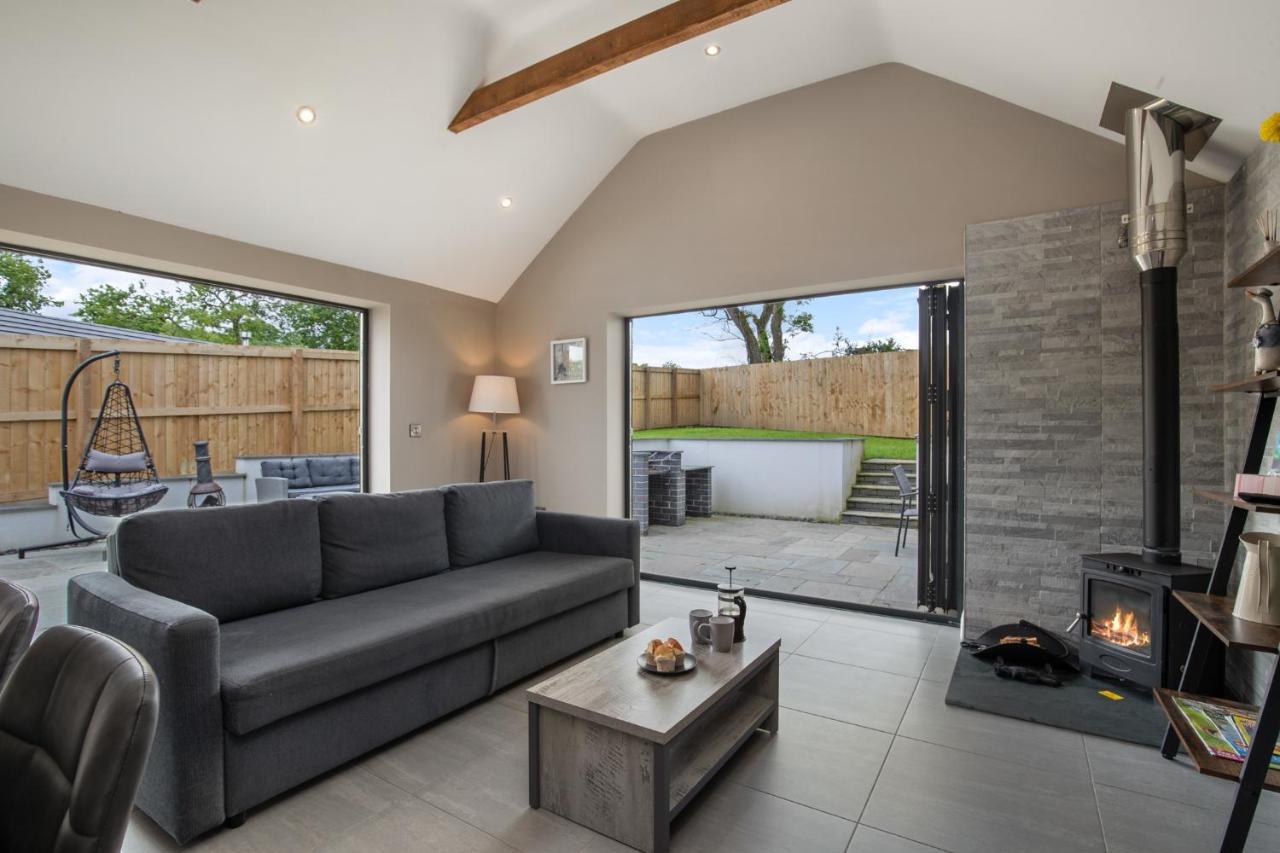 Pine Cottage Tenby Εξωτερικό φωτογραφία
