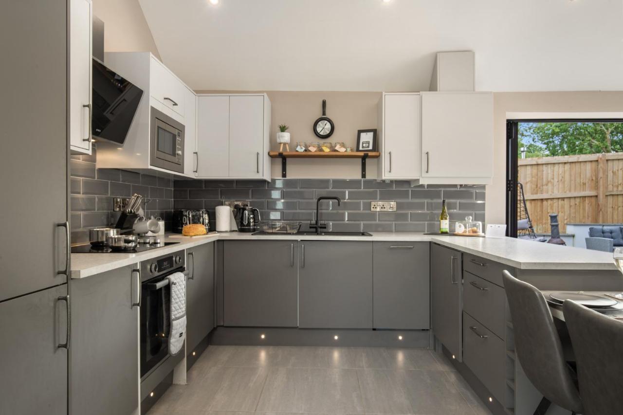 Pine Cottage Tenby Εξωτερικό φωτογραφία