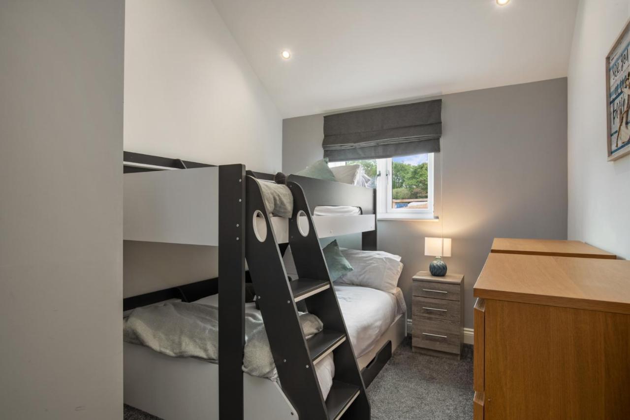 Pine Cottage Tenby Εξωτερικό φωτογραφία